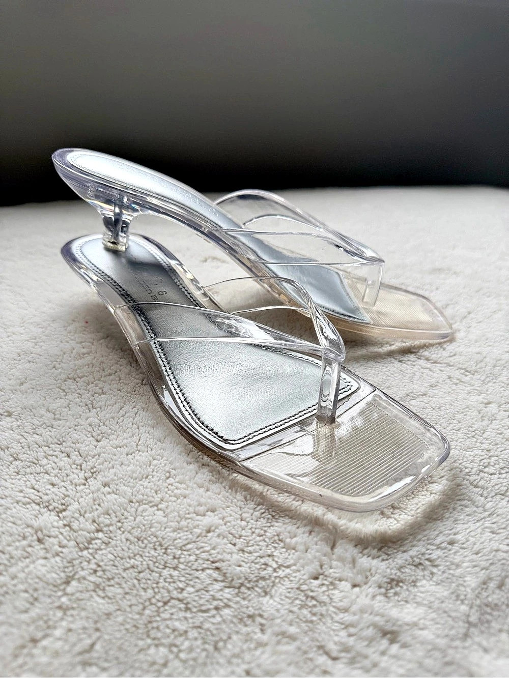Arden B Clear Silver Heels US 6 Like New